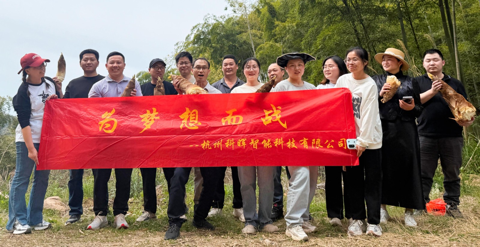 1745724075307444.jpg 718f89b13492efee80e5b408a57d572.jpg