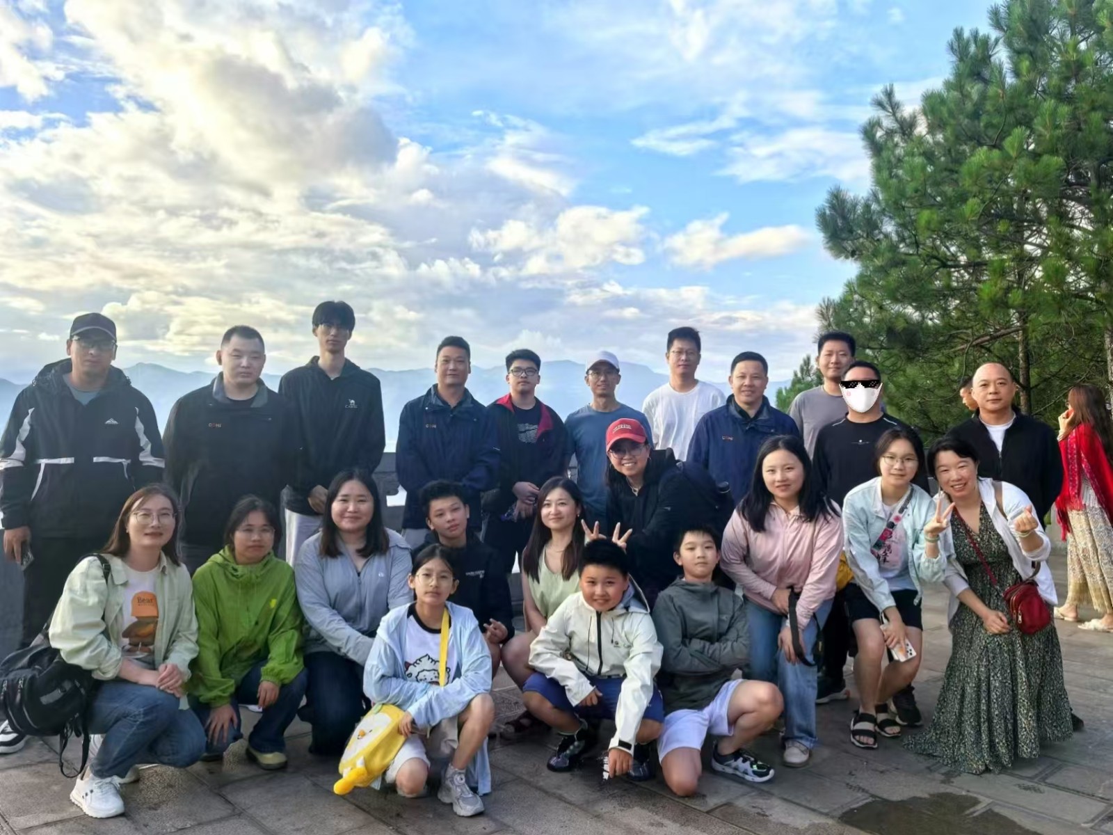 1755052078835072.jpg 1755052078835072.jpg